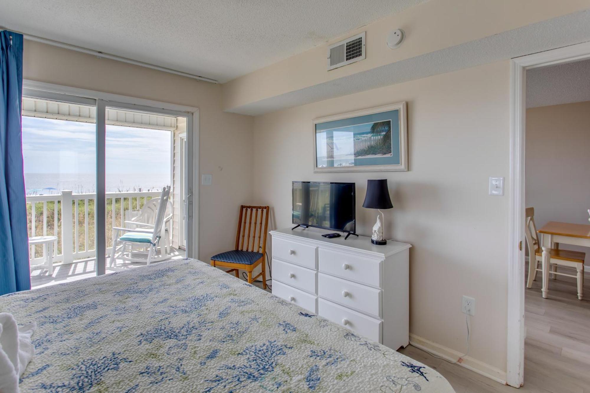מירטל ביץ' Sunny Windy Hill Beachfront Condo With Private Patio מראה חיצוני תמונה